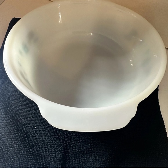 Vintage Anchor Hocking Fire King BLUE HEAVEN Casserole glass Dish 8" 1/2 Quart - Picture 5 of 7